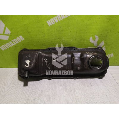 Крышка головки блока (клапанная) Audi 80 B2 80-86 Крышка головки блока (клапанная) Audi 80 B2 80-86