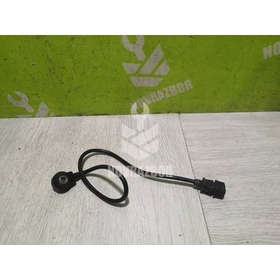 Датчик детонации Audi 100 C4 91-94 Датчик детонации Audi 100 C4 91-94