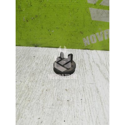 Гайка крепления запасного колеса Seat Cordoba 1996-1999