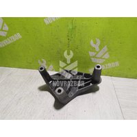 Кронштейн двигателя правый Opel Astra G 1998-2005