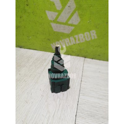 Датчик включения стопсигнала Seat Leon 1M1 1999-2006 Датчик включения стопсигнала Seat Leon 1M1 1999-2006