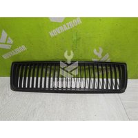 Решетка в бампер центральная Skoda Octavia A4 1U 2000-2011