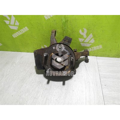 Кулак поворотный передний правый Kia Ceed 2012>