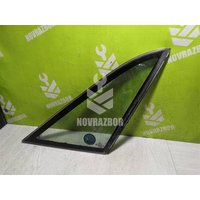 Стекло кузовное глухое правое Audi 80  90  B3  86-91
