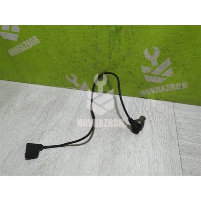 Датчик положения коленвала Audi 80 90 B3 86-91 Датчик положения коленвала Audi 80 90 B3 86-91