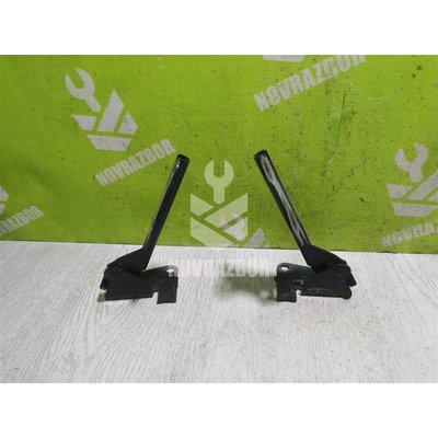 Петля капота Kia Spectra 2001-2011