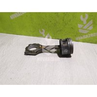 Поршень с шатуном VW Golf 3 Vento 91-97