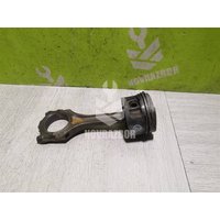 Поршень с шатуном VW Golf 3 Vento 91-97