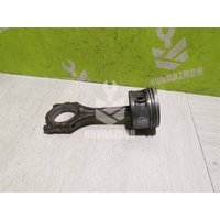 Поршень с шатуном VW Golf 3 Vento 91-97