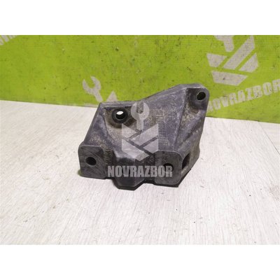 Кронштейн КПП левый Audi A3 8L1 1996-2003 Кронштейн КПП левый Audi A3 8L1 1996-2003