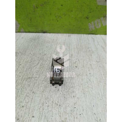 Рокер VW Caddy 3 2004-2015 Рокер VW Caddy 3 2004-2015