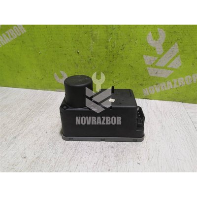 Вакуумное устройство системы центрального замка VW Passat B4 94-96