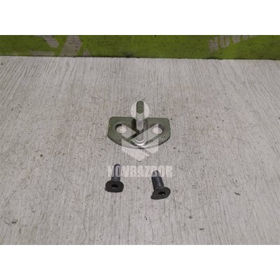 Ответная часть замка двери Renault Logan 2 14-18 Ответная часть замка двери Renault Logan 2 14-18