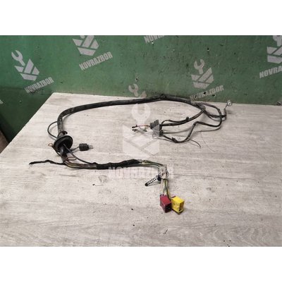 Проводка (коса) VW Passat B5+ 00-05 Проводка (коса) VW Passat B5+ 00-05