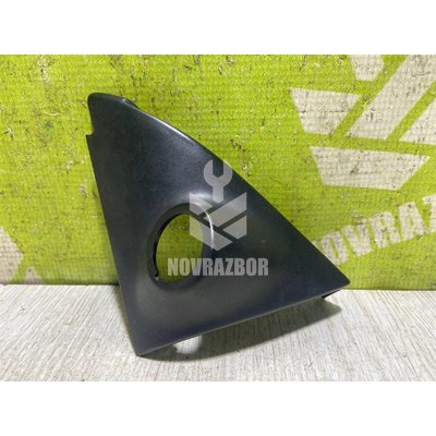 Накладка (кузов внутри) Renault Laguna 94-99