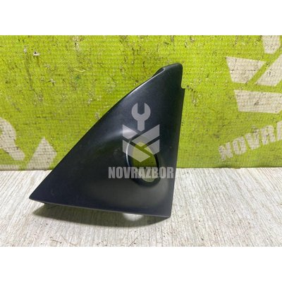 Накладка (кузов внутри) Renault Laguna 94-99