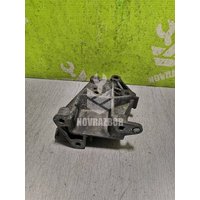 Кронштейн двигателя Renault Laguna 94-99