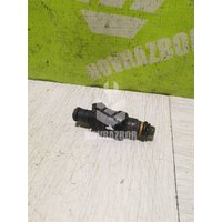 Форсунка инжекторная VW Passat B5 96-00