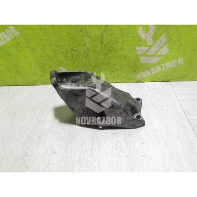 Кронштейн двигателя левый Audi A6 C5  97-04