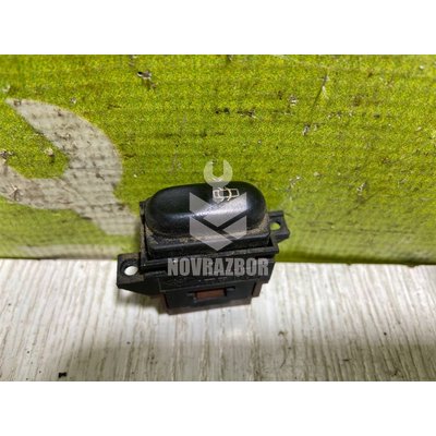 Кнопка центрального замка Renault Laguna 94-99