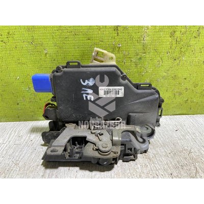 Замок двери задней левой Seat Cordoba 2003-2008