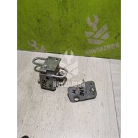 Петля двери задней левой нижняя Seat Ibiza 4 2002-2008