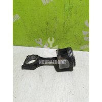 Поршень с шатуном VW Golf 3 Vento 91-97