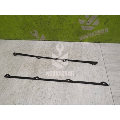 Кронштейн (сопут. товар) Audi 80 90 B3 86-91 Кронштейн (сопут. товар) Audi 80 90 B3 86-91