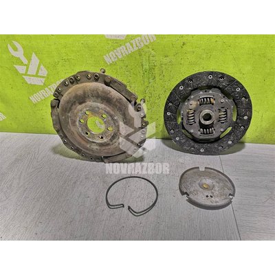 Комплект сцепления Audi A3 8L1 1996-2003 Комплект сцепления Audi A3 8L1 1996-2003