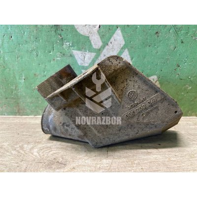 Кронштейн VW Passat  B3  1988-1993