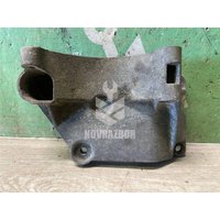 Кронштейн двигателя VW Golf 3 Vento 91-97