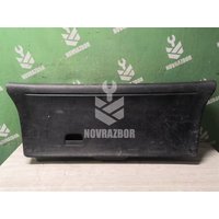 Обшивка двери багажника VW Golf 3 Vento 91-97