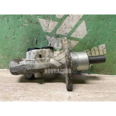 Цилиндр тормозной главный VW Passat B4 94-96 Цилиндр тормозной главный VW Passat B4 94-96