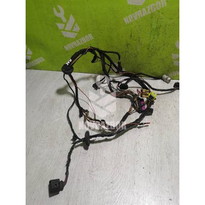 Проводка (коса) VW Passat B5+ 00-05 Проводка (коса) VW Passat B5+ 00-05