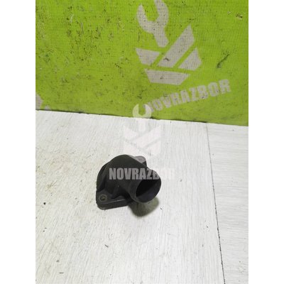 Фланец двигателя системы охлаждения VW Caddy 2 95-04 Фланец двигателя системы охлаждения VW Caddy 2 95-04