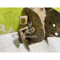 Кронштейн задней балки VW Golf 3 Vento 91-97