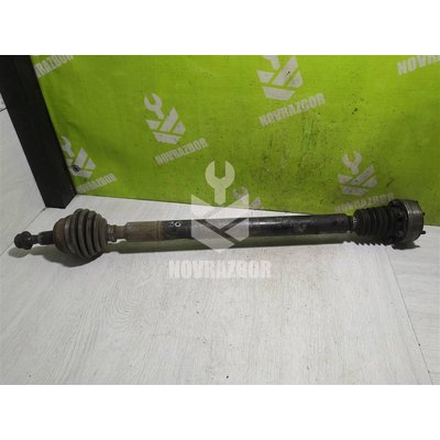 Полуось передняя правая Audi A3 8L1 1996-2003 Полуось передняя правая Audi A3 8L1 1996-2003