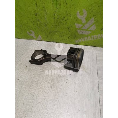 Поршень с шатуном VW Golf 4 Bora 97-05