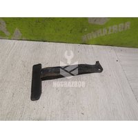 Кронштейн замка капота VW Golf 3 Vento 91-97