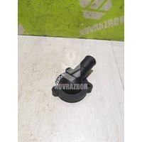 Фланец двигателя системы охлаждения Ford Focus 1 1998-2004