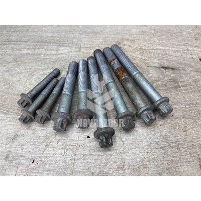 Болт BMW X3 F25 2010-2017