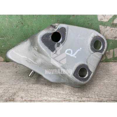 Кронштейн (сопут. товар) VW Golf 4 Bora 97-05