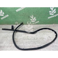 Уплотнитель двери VW Golf 4 Bora 97-05
