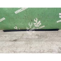Уплотнитель стекла двери VW Golf 4 Bora 97-05