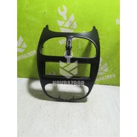 Накладка декоративная Peugeot 206 98-12