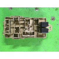 Блок предохранителей Subaru Forester S10 1997-2000