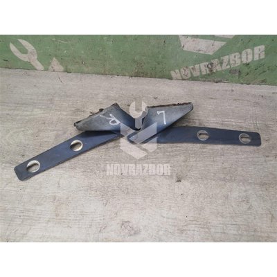 Петля капота Renault R19 1992-2002 Петля капота Renault R19 1992-2002