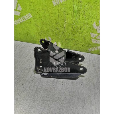 Кронштейн КПП Renault R19 1992-2002 Кронштейн КПП Renault R19 1992-2002