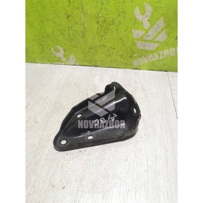 Кронштейн двигателя Renault R19 1992-2002 Кронштейн двигателя Renault R19 1992-2002