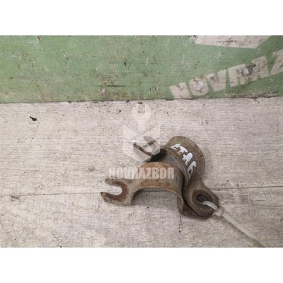 Кронштейн крепления переднего стабилизатора Ford Escort /Orion 1995-1998